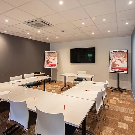 Ibis Sud Hotel 3*