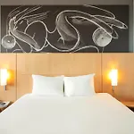 Ibis Sud Szálloda