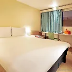 Ibis Sud