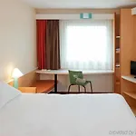 Ibis Sud Szálloda