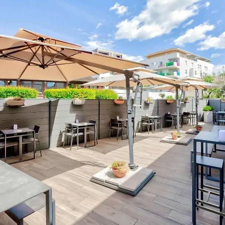 Ibis Sud Hotel 3*