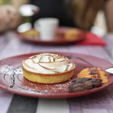 Отель Ibis Sud 3*