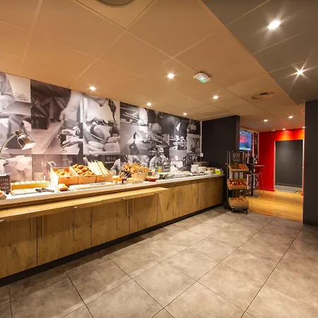 Ibis Sud Отель 3*