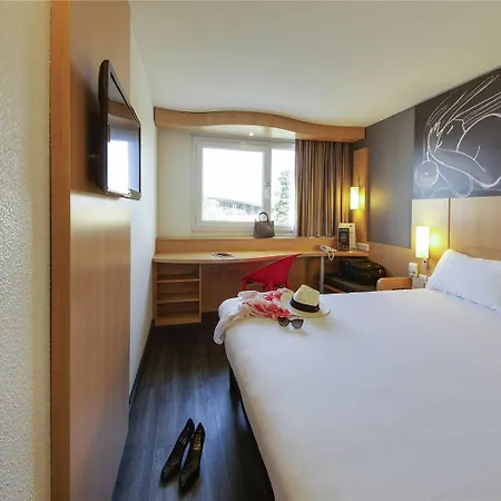 Ibis Sud Отель