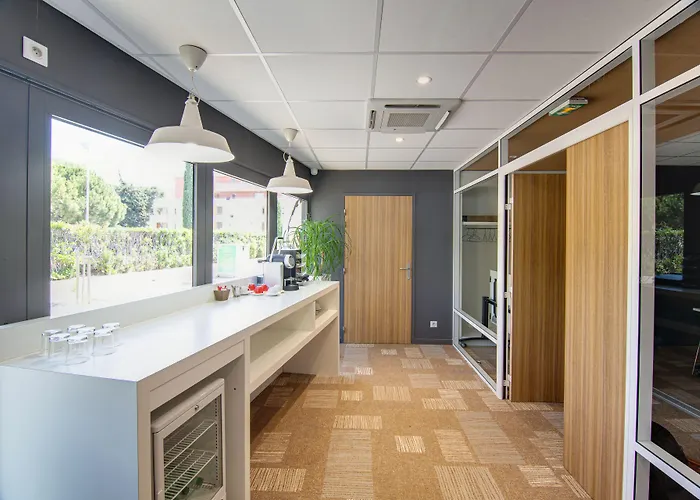 Ibis Sud Szálloda 3*